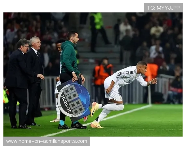 门将神勇扑救力挽狂澜保住球队欧冠晋级最后希望 门将神勇扑救力挽狂澜保住球队欧冠晋级最后希望